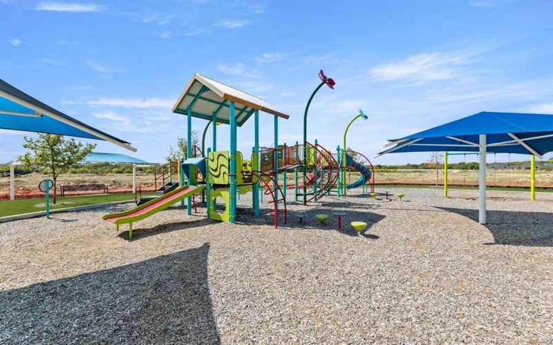 17145 Oxborough Drive, Fort Worth, TX 76247, 4 Habitaciones Habitaciones , ,3 BañosBaños,Residential,En Venta,17145 Oxborough Drive,0,21201637