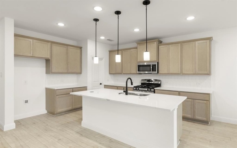 17145 Oxborough Drive, Fort Worth, TX 76247, 4 Habitaciones Habitaciones , ,3 BañosBaños,Residential,En Venta,17145 Oxborough Drive,0,21201637