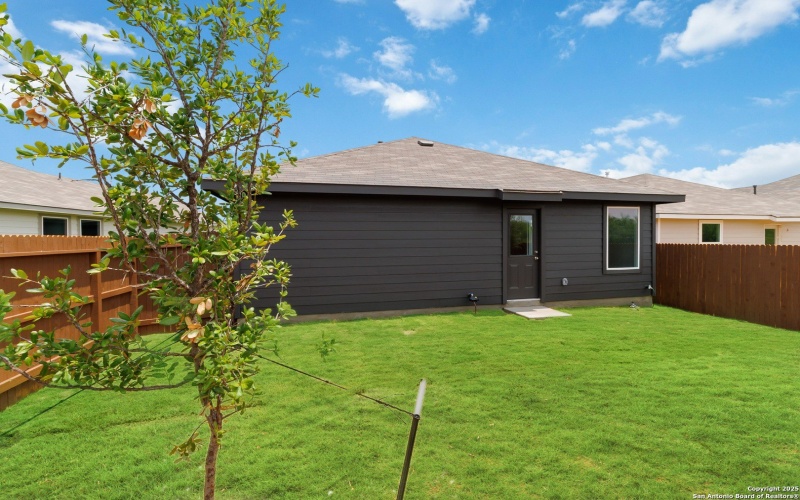 12563 Ivory Pkwy, Converse, TX 78109, 4 Bedrooms Bedrooms, ,2 BathroomsBathrooms,Residential,For Sale,12563 Ivory Pkwy,0,1945601