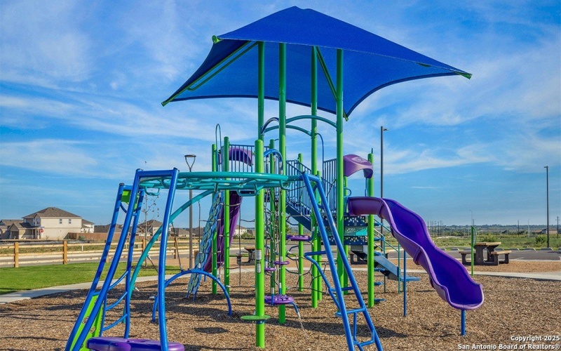 12563 Ivory Pkwy, Converse, TX 78109, 4 Bedrooms Bedrooms, ,2 BathroomsBathrooms,Residential,For Sale,12563 Ivory Pkwy,0,1945601