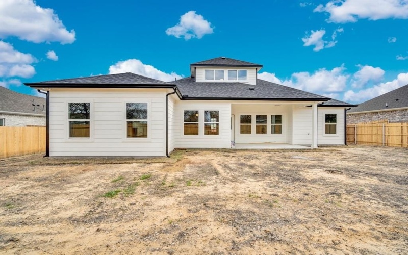 330 E Marshall Court, Palmer, TX 75152, 4 Bedrooms Bedrooms, ,3 BathroomsBathrooms,Residential,For Sale,330 E Marshall Court,0,21200485