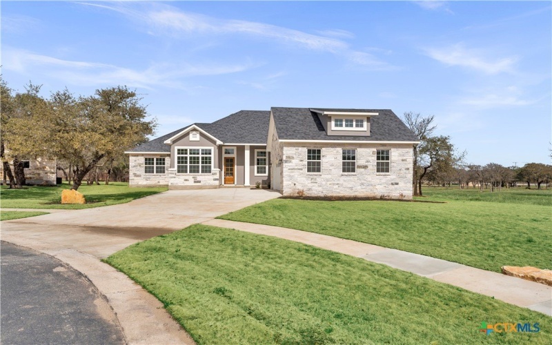 108 Double Circle Drive, Burnet, TX 78611, 4 Bedrooms Bedrooms, ,3 BathroomsBathrooms,Residential,For Sale,108 Double Circle Drive,0,606186