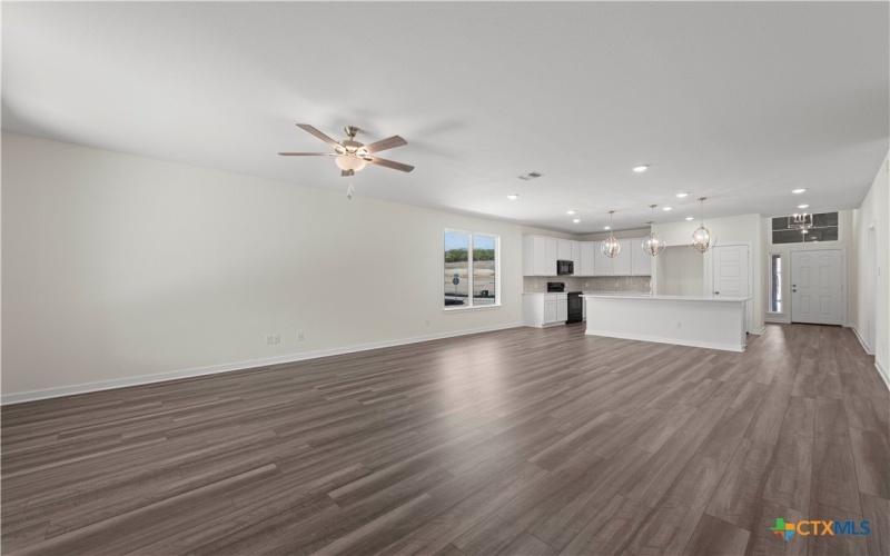 387 Pathfinder Drive, Copperas Cove, TX 76522, 3 Habitaciones Habitaciones , ,2 BañosBaños,Residential,En Venta,387 Pathfinder Drive,0,606335