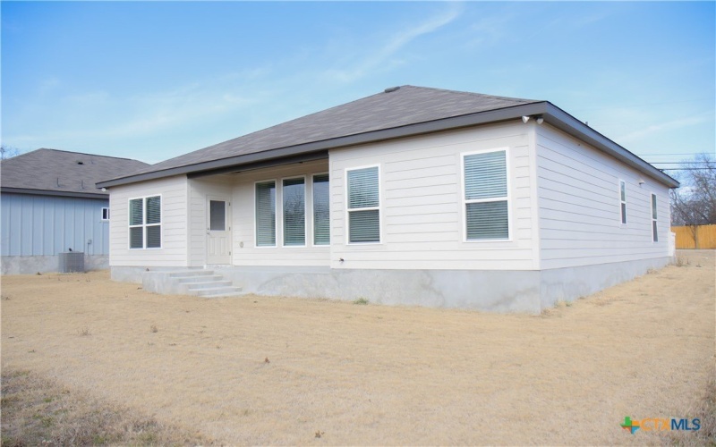 506 Story Avenue, Florence, TX 76527, 3 Habitaciones Habitaciones , ,2 BañosBaños,Residential,En Venta,506 Story Avenue,0,606448