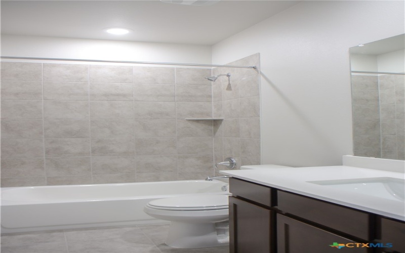 506 Story Avenue, Florence, TX 76527, 3 Habitaciones Habitaciones , ,2 BañosBaños,Residential,En Venta,506 Story Avenue,0,606448