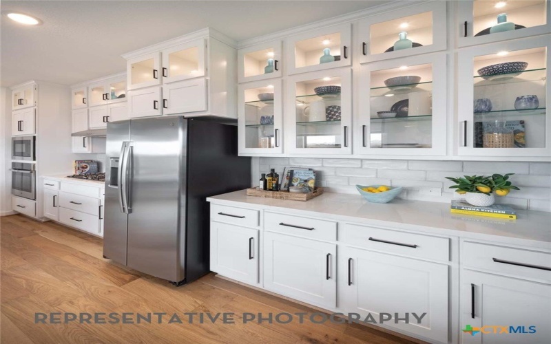 252 Menlo Bend, Liberty Hill, TX 78642, 4 Habitaciones Habitaciones , ,3 BañosBaños,Residential,En Venta,252 Menlo Bend,0,606382