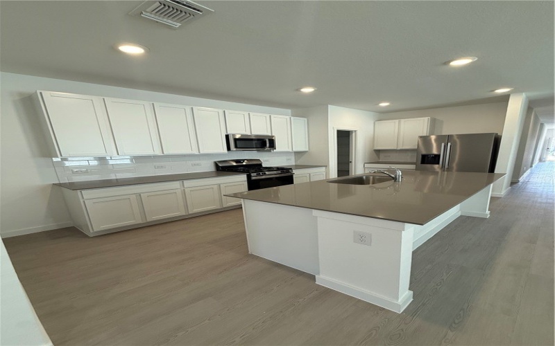 7918 Doctor Strange Drive, Corpus Christi, TX 78414, 4 Bedrooms Bedrooms, ,5 BathroomsBathrooms,Residential,For Sale,7918 Doctor Strange Drive,0,472694