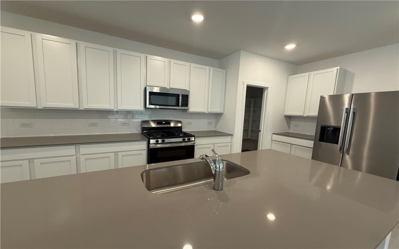 7918 Doctor Strange Drive, Corpus Christi, TX 78414, 4 Bedrooms Bedrooms, ,5 BathroomsBathrooms,Residential,For Sale,7918 Doctor Strange Drive,0,472694