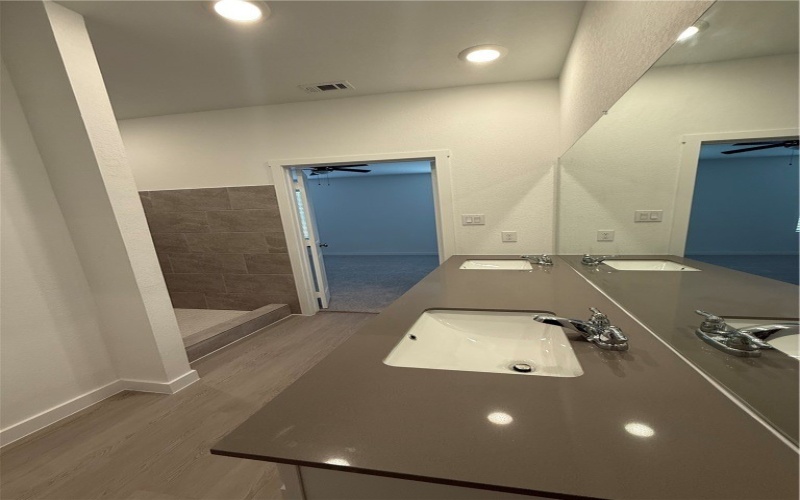 7918 Doctor Strange Drive, Corpus Christi, TX 78414, 4 Bedrooms Bedrooms, ,5 BathroomsBathrooms,Residential,For Sale,7918 Doctor Strange Drive,0,472694