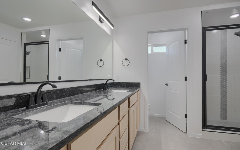 12165 Sanna Drive, El Paso, TX 79934, 4 Habitaciones Habitaciones , ,2 BañosBaños,Residential,En Venta,12165 Sanna Drive,0,939710