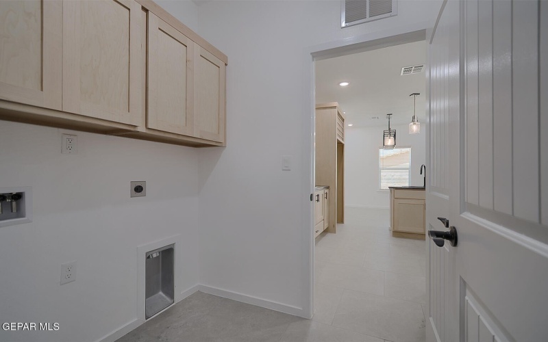 12165 Sanna Drive, El Paso, TX 79934, 4 Habitaciones Habitaciones , ,2 BañosBaños,Residential,En Venta,12165 Sanna Drive,0,939710