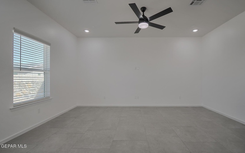 12165 Sanna Drive, El Paso, TX 79934, 4 Habitaciones Habitaciones , ,2 BañosBaños,Residential,En Venta,12165 Sanna Drive,0,939710