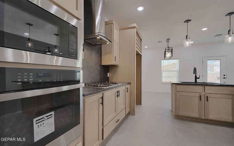 12165 Sanna Drive, El Paso, TX 79934, 4 Habitaciones Habitaciones , ,2 BañosBaños,Residential,En Venta,12165 Sanna Drive,0,939710