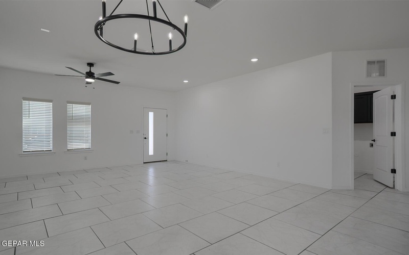 12169 SANAA Drive, El Paso, TX 79934, 4 Habitaciones Habitaciones , ,2 BañosBaños,Residential,En Venta,12169 SANAA Drive,0,939729