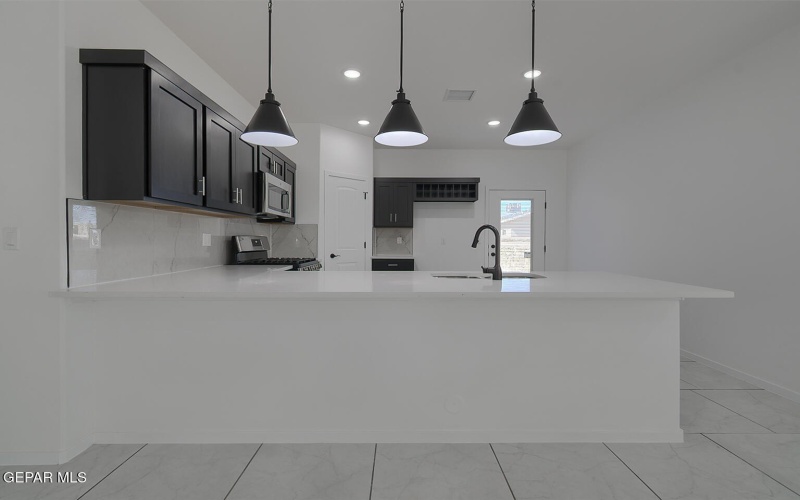 12169 SANAA Drive, El Paso, TX 79934, 4 Habitaciones Habitaciones , ,2 BañosBaños,Residential,En Venta,12169 SANAA Drive,0,939729