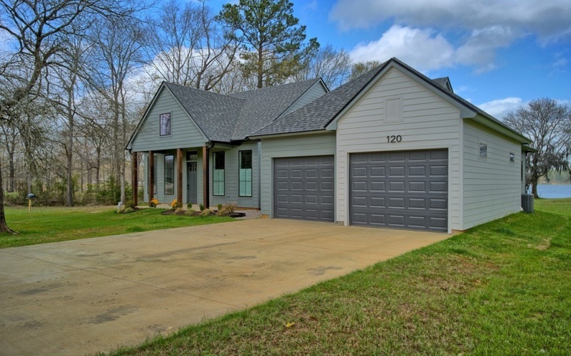 120 Palo Gaucho Lane West, Hemphill, TX 75948, 3 Bedrooms Bedrooms, ,3 BathroomsBathrooms,Residential,For Sale,120 Palo Gaucho Lane West,0,70012244