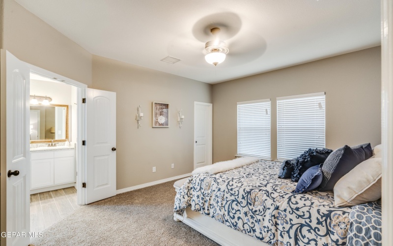 13912 Summer Hail Avenue, El Paso, TX 79928, 4 Bedrooms Bedrooms, ,3 BathroomsBathrooms,Residential,For Sale,13912 Summer Hail Avenue,0,939739