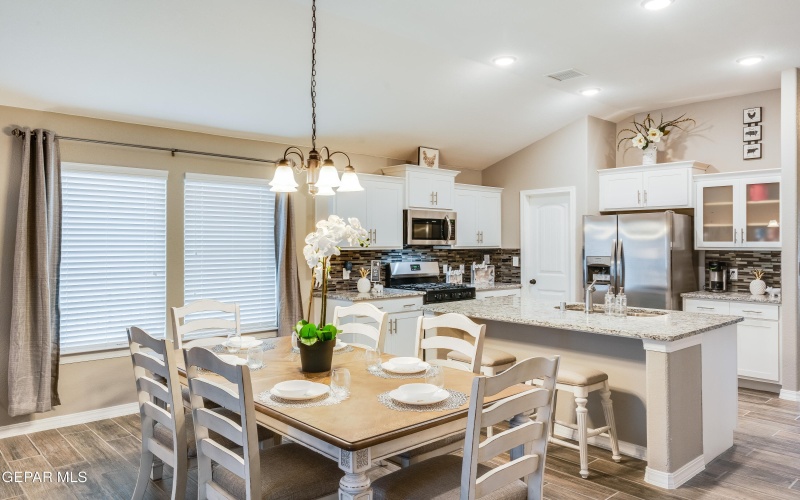 512 Caddo Lane, Clint, TX 79836, 4 Bedrooms Bedrooms, ,3 BathroomsBathrooms,Residential,For Sale,512 Caddo Lane,0,939755