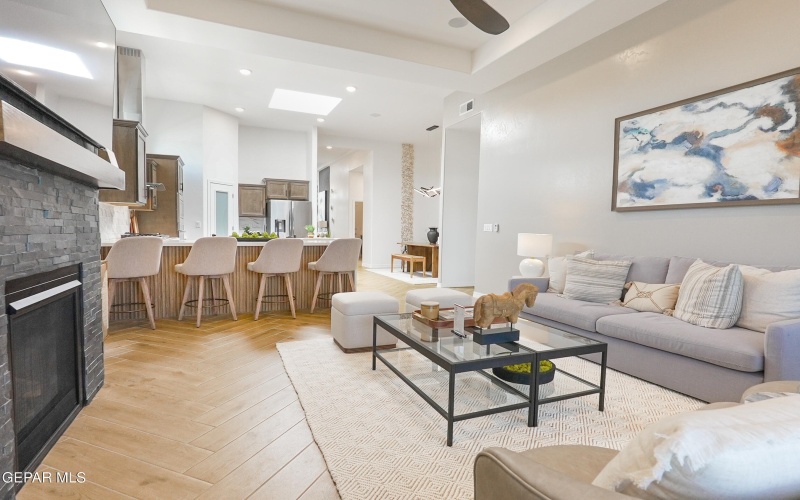 146 Olive Branch, Sunland Park, NM 88008, 5 Bedrooms Bedrooms, ,3 BathroomsBathrooms,Residential,For Sale,146 Olive Branch,0,939764