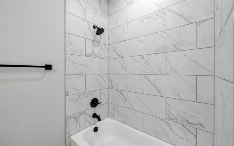 4027-4029 Clovis Street, Midlothian, TX 76065, 8 Bedrooms Bedrooms, ,5 BathroomsBathrooms,Residential Multi Family,For Sale,4027-4029 Clovis Street,0,21195946