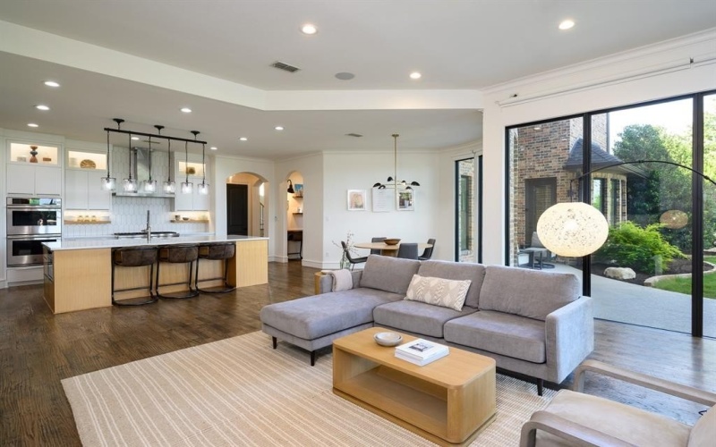 2800 Silverglade Court, Prosper, TX 75078, 5 Bedrooms Bedrooms, ,6 BathroomsBathrooms,Residential,For Sale,2800 Silverglade Court,0,21198802