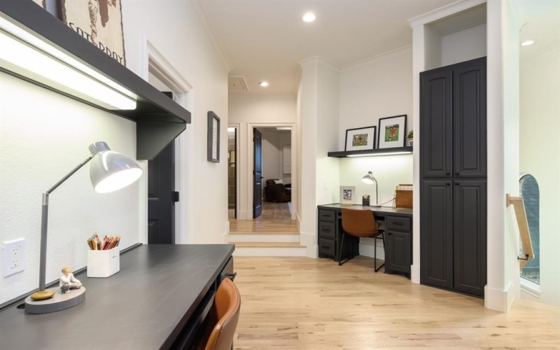 2800 Silverglade Court, Prosper, TX 75078, 5 Bedrooms Bedrooms, ,6 BathroomsBathrooms,Residential,For Sale,2800 Silverglade Court,0,21198802