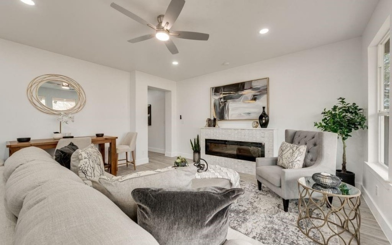 713 Exeter Street, Fort Worth, TX 76104, 3 Habitaciones Habitaciones , ,2 BañosBaños,Residential,En Venta,713 Exeter Street,0,21200207