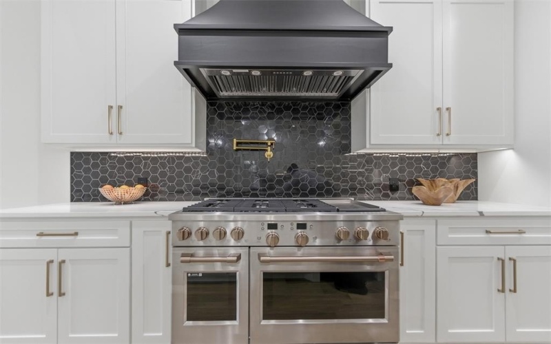 7503 Robin Road, Dallas, TX 75209, 4 Habitaciones Habitaciones , ,5 BañosBaños,Residential,En Venta,7503 Robin Road,0,21201748