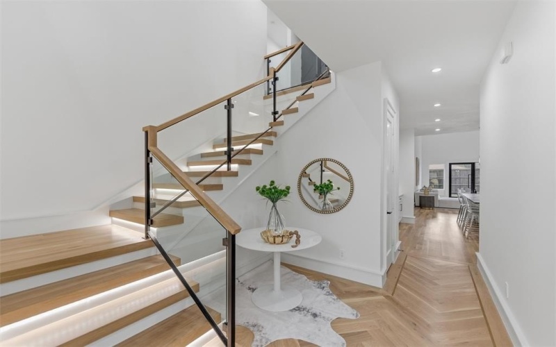 7503 Robin Road, Dallas, TX 75209, 4 Habitaciones Habitaciones , ,5 BañosBaños,Residential,En Venta,7503 Robin Road,0,21201748