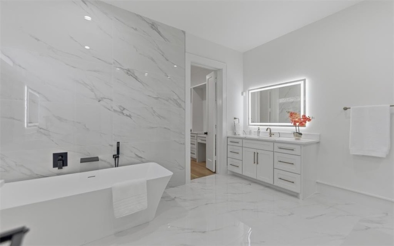 7503 Robin Road, Dallas, TX 75209, 4 Habitaciones Habitaciones , ,5 BañosBaños,Residential,En Venta,7503 Robin Road,0,21201748