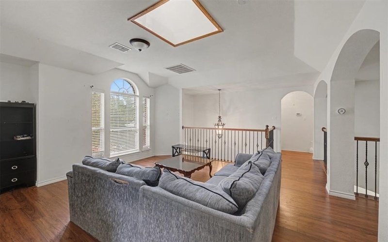 4525 Warbler Lane, Garland, TX 75043, 5 Habitaciones Habitaciones , ,3 BañosBaños,Residential,En Venta,4525 Warbler Lane,0,21201791