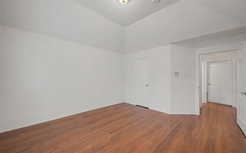 4525 Warbler Lane, Garland, TX 75043, 5 Habitaciones Habitaciones , ,3 BañosBaños,Residential,En Venta,4525 Warbler Lane,0,21201791