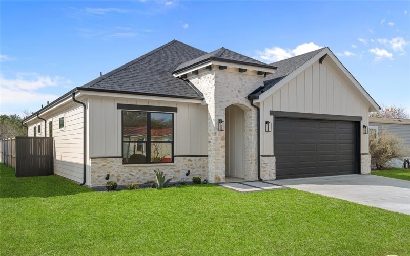 3007 Centaurus Way, Granbury, TX 76048, 3 Bedrooms Bedrooms, ,2 BathroomsBathrooms,Residential,For Sale,3007 Centaurus Way,0,21201846