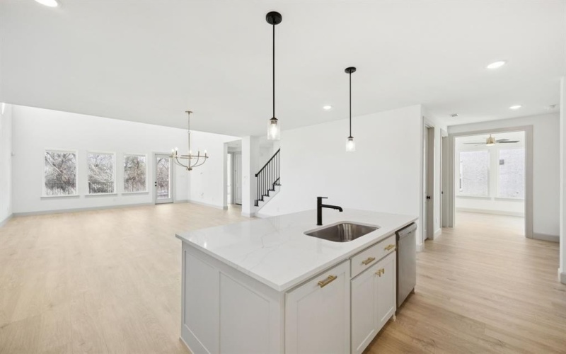 1400 Rose Mallow Road, Celina, TX 75009, 4 Habitaciones Habitaciones , ,5 BañosBaños,Residential,En Venta,1400 Rose Mallow Road,0,21201910