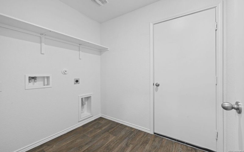 12552 Spoor Vly, Converse, TX 78109, 4 Habitaciones Habitaciones , ,2 BañosBaños,Residential,En Venta,12552 Spoor Vly,0,1945287