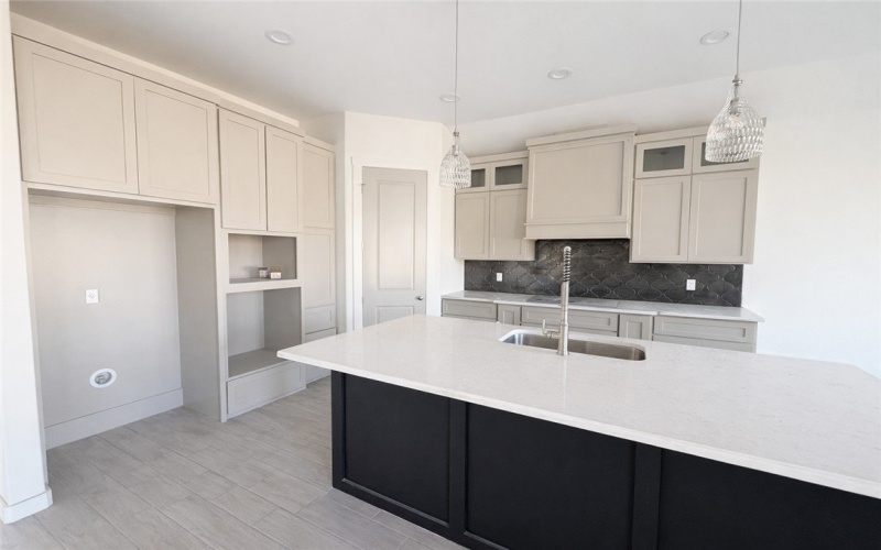 1414 Chloe Cay St., Corpus Christi, TX 78415, 4 Bedrooms Bedrooms, ,2 BathroomsBathrooms,Residential,For Sale,1414 Chloe Cay St.,0,472685