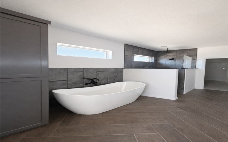 1425 Chloe Cay St., Corpus Christi, TX 78415, 3 Bedrooms Bedrooms, ,2 BathroomsBathrooms,Residential,For Sale,1425 Chloe Cay St.,0,472854