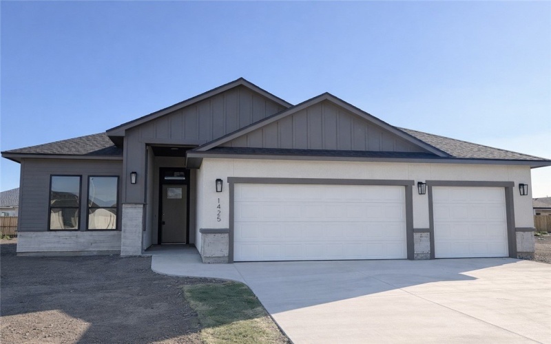 1425 Chloe Cay St., Corpus Christi, TX 78415, 3 Bedrooms Bedrooms, ,2 BathroomsBathrooms,Residential,For Sale,1425 Chloe Cay St.,0,472854