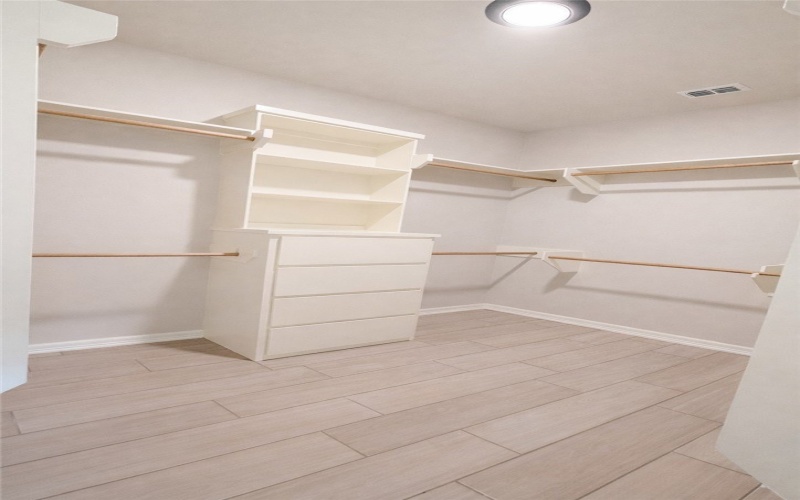 1453 Lois Chesney, Corpus Christi, TX 78415, 4 Bedrooms Bedrooms, ,3 BathroomsBathrooms,Residential,For Sale,1453 Lois Chesney,0,472859