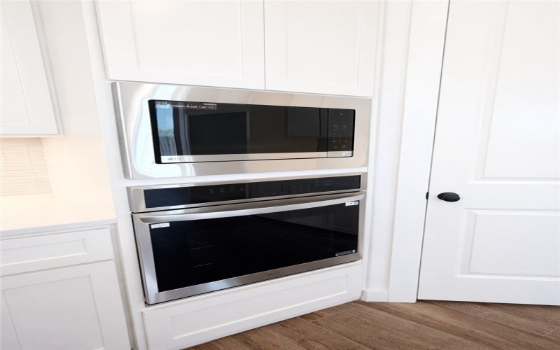 1718 Elm View Dr., Corpus Christi, TX 78418, 4 Bedrooms Bedrooms, ,3 BathroomsBathrooms,Residential,For Sale,1718 Elm View Dr.,0,472862