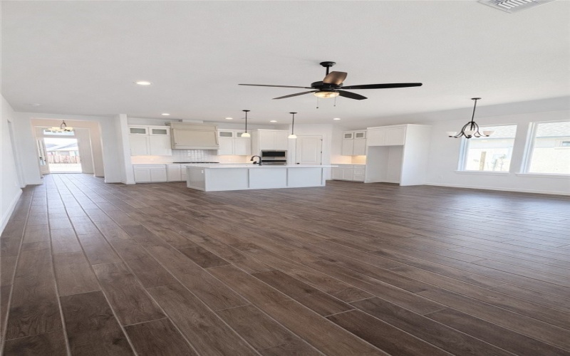 1718 Elm View Dr., Corpus Christi, TX 78418, 4 Bedrooms Bedrooms, ,3 BathroomsBathrooms,Residential,For Sale,1718 Elm View Dr.,0,472862