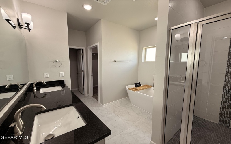 13948 Summer Hail Avenue, El Paso, TX 79928, 3 Habitaciones Habitaciones , ,2 BañosBaños,Residential,En Venta,13948 Summer Hail Avenue,0,939829