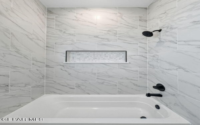 13964 Paseo Central Avenue, Horizon City, TX 79928, 4 Bedrooms Bedrooms, ,2 BathroomsBathrooms,Residential,For Sale,13964 Paseo Central Avenue,0,939833