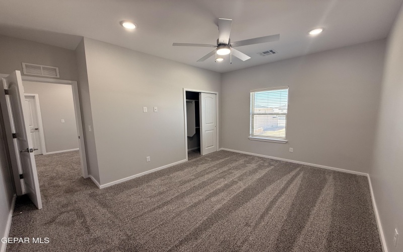 13909 Madero Avenue, Horizon City, TX 79928, 3 Habitaciones Habitaciones , ,2 BañosBaños,Residential,En Venta,13909 Madero Avenue,0,939836