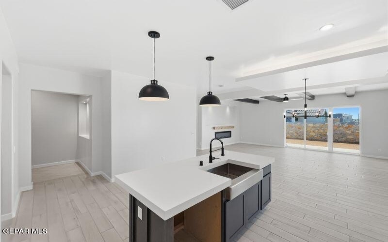 13972 Paseo Central Avenue, Horizon City, TX 79928, 4 Habitaciones Habitaciones , ,2 BañosBaños,Residential,En Venta,13972 Paseo Central Avenue,0,939837