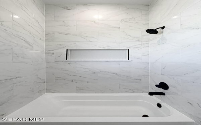 656 Paseo Campanero Street, Horizon City, TX 79928, 4 Habitaciones Habitaciones , ,2 BañosBaños,Residential,En Venta,656 Paseo Campanero Street,0,939846