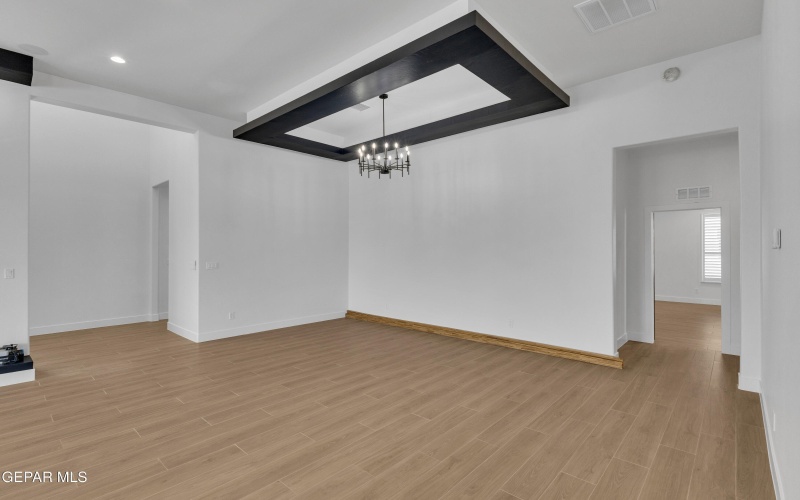 15110 HINOJOS Avenue, El Paso, TX 79938, 4 Bedrooms Bedrooms, ,3 BathroomsBathrooms,Residential,For Sale,15110 HINOJOS Avenue,0,939856