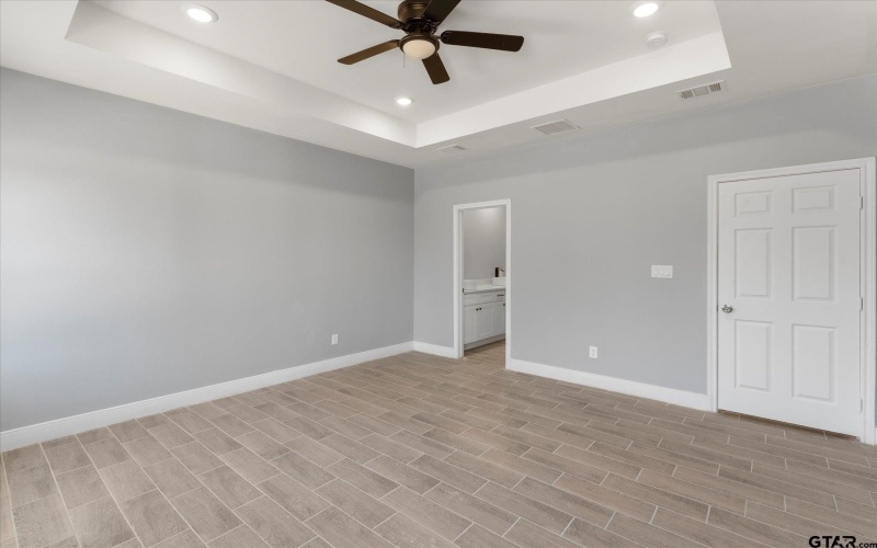 201 S Quille, Mt Pleasant, TX 75455, 4 Habitaciones Habitaciones , ,2 BañosBaños,Residential,En Venta,201 S Quille,0,24014298