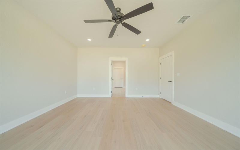 2941 E Carrie Ln, Longview, TX 75605, 4 Bedrooms Bedrooms, ,2 BathroomsBathrooms,Residential,For Sale,2941 E Carrie Ln,0,20261696