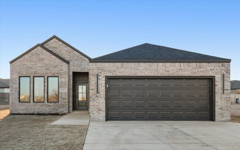 1415 Farmhouse Avenue, Wolfforth, TX 79382, 3 Bedrooms Bedrooms, ,2 BathroomsBathrooms,Residential,For Sale,1415 Farmhouse Avenue,0,202603057